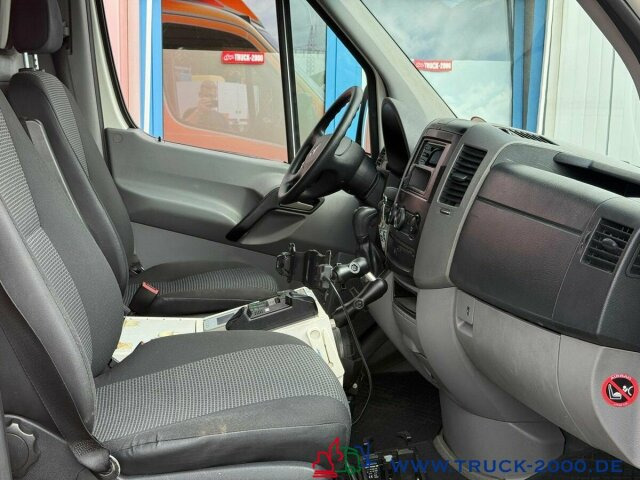Mercedes-Benz Sprinter 516 Fahrtec RTW Luftfederung Retarder - Ambulanță: Foto 5 Mercedes-Benz Sprinter 516 Fahrtec RTW Luftfederung Retarder - Ambulanță: Foto 5