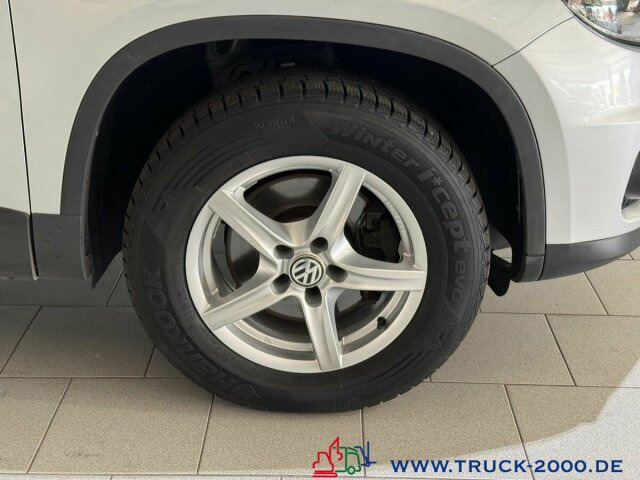 Volkswagen Tiguan 2.0 TDI 4Motion Automatik Klima - SUV: Foto 3 Volkswagen Tiguan 2.0 TDI 4Motion Automatik Klima - SUV: Foto 3