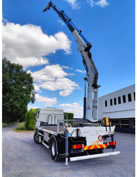 MAN 18.410 F2000 Cormach 22000 E4F + jib - Camion platformă, Camion cu macara: Foto 2 MAN 18.410 F2000 Cormach 22000 E4F + jib - Camion platformă, Camion cu macara: Foto 2