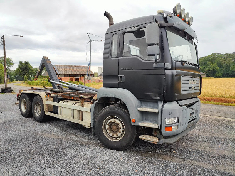 MAN TGA 26.350 6x4 Container AJK Euronorm 3 - Camion cu cârlig: Foto 1 MAN TGA 26.350 6x4 Container AJK Euronorm 3 - Camion cu cârlig: Foto 1