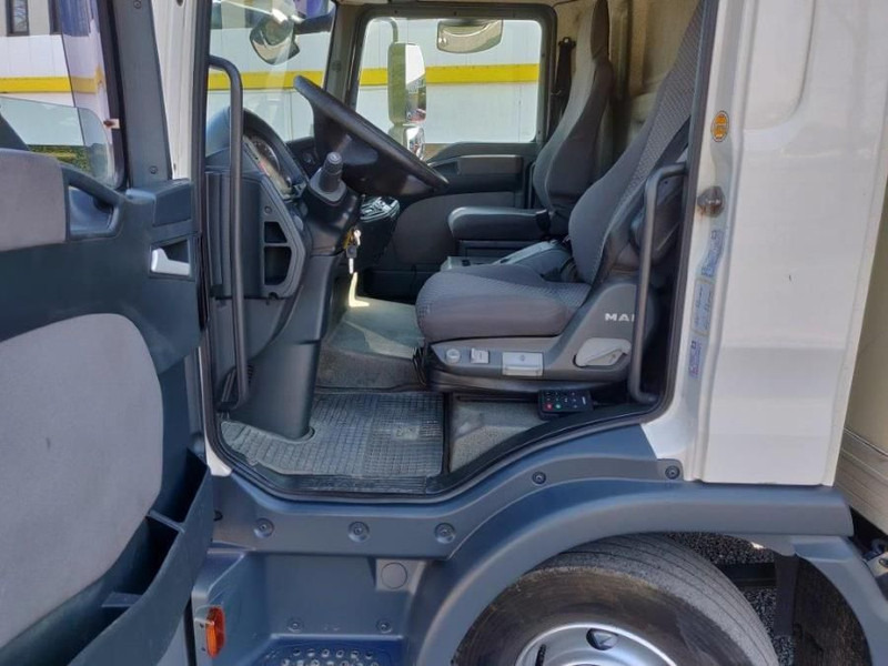 MAN TGL 12.210 Automaat euro4 - Camion furgon: Foto 5 MAN TGL 12.210 Automaat euro4 - Camion furgon: Foto 5