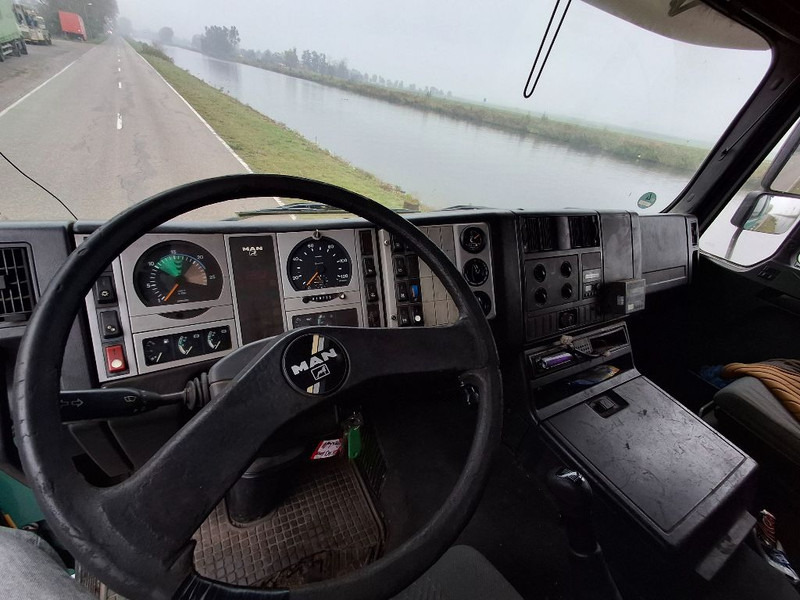 Cap tractor MAN 26.463 6X4: Foto 12