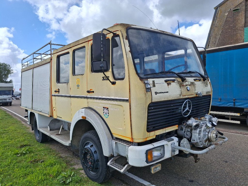 Mercedes-Benz 1017 - Autospeciala de stins incendii: Foto 4 Mercedes-Benz 1017 - Autospeciala de stins incendii: Foto 4