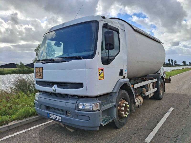Renault PREMIUM 270 GAS / LPG - Camion cisternă: Foto 1 Renault PREMIUM 270 GAS / LPG - Camion cisternă: Foto 1