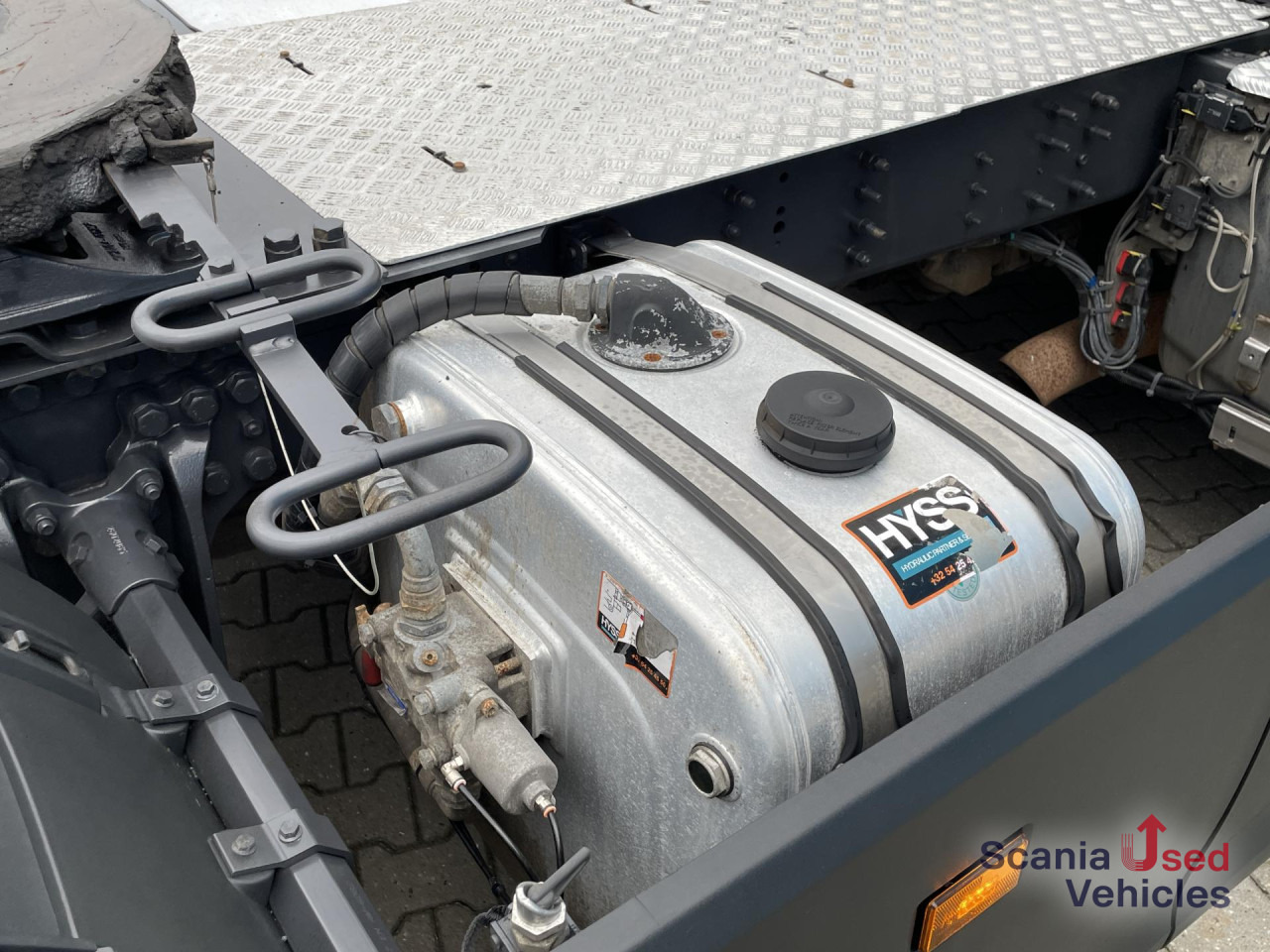 SCANIA R 450 A4x2NB DIFF-L RETARDER FULL AIR 8T HYDRO - Cap tractor: Foto 2 SCANIA R 450 A4x2NB DIFF-L RETARDER FULL AIR 8T HYDRO - Cap tractor: Foto 2