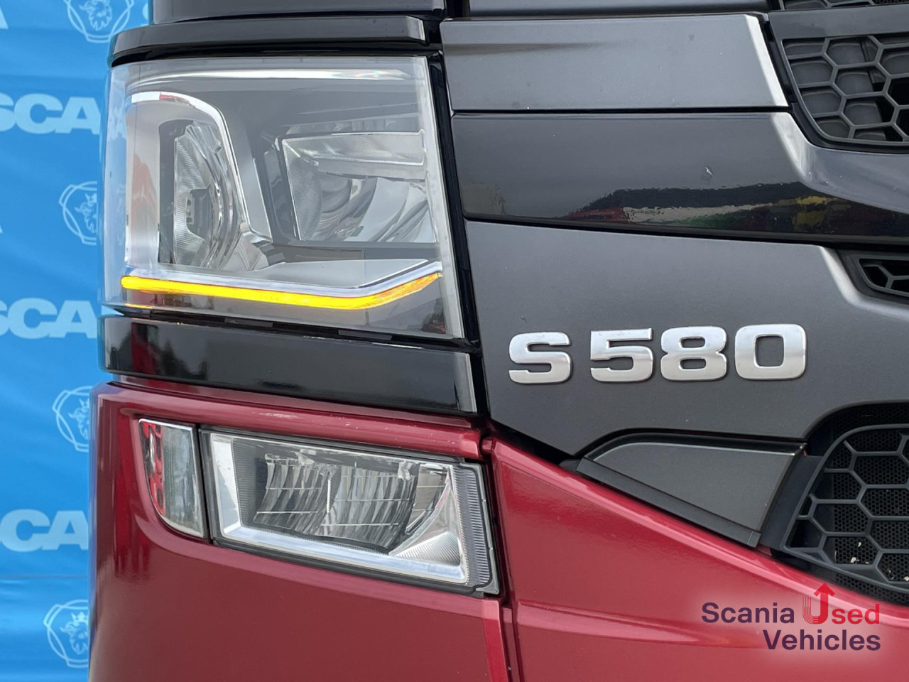 SCANIA S 580 A4x2NB DIFF-L RETARDER FULL AIR 9T V8 - Cap tractor: Foto 2 SCANIA S 580 A4x2NB DIFF-L RETARDER FULL AIR 9T V8 - Cap tractor: Foto 2