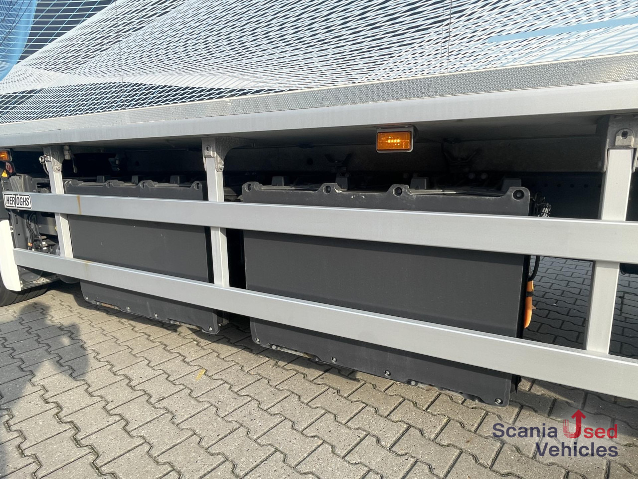 SCANIA 25P BEV B4x2NA ELECTRIC TAIL LIFT 2.5T 760X250X264 - Camion furgon, Camion electric: Foto 4 SCANIA 25P BEV B4x2NA ELECTRIC TAIL LIFT 2.5T 760X250X264 - Camion furgon, Camion electric: Foto 4