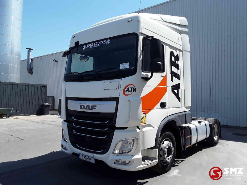 DAF 106 XF 510 Spacecab intarder 2 tanks FR truck - Cap tractor: Foto 3 DAF 106 XF 510 Spacecab intarder 2 tanks FR truck - Cap tractor: Foto 3