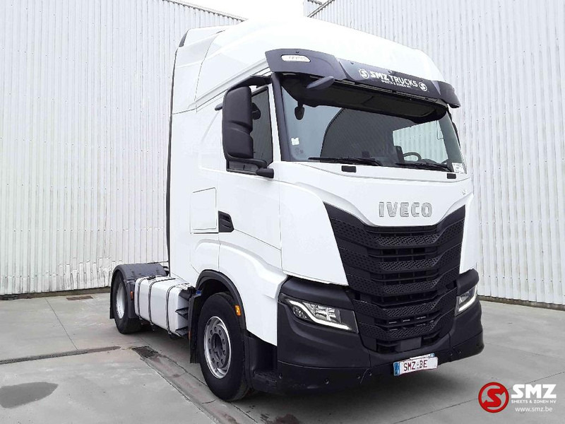Iveco S-WAY 510 Zf intarder 2 tanks - Cap tractor: Foto 1 Iveco S-WAY 510 Zf intarder 2 tanks - Cap tractor: Foto 1
