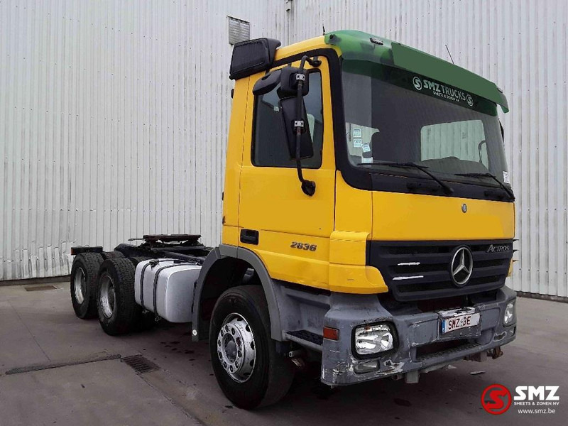 Mercedes-Benz Actros 2636 6x4 steel lames EPS - Cap tractor: Foto 1 Mercedes-Benz Actros 2636 6x4 steel lames EPS - Cap tractor: Foto 1