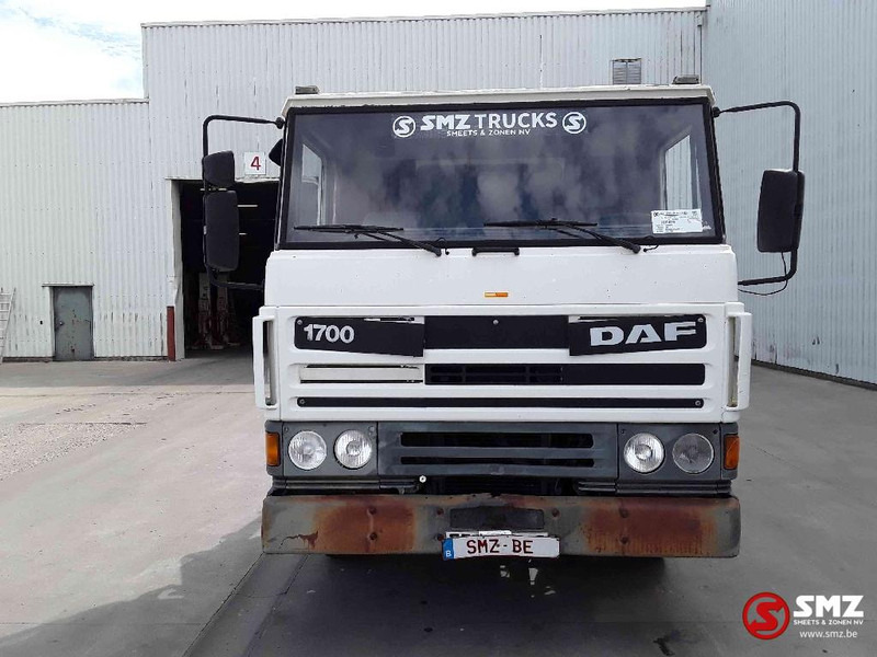 DAF 1700 - Maşină de tractare: Foto 2 DAF 1700 - Maşină de tractare: Foto 2
