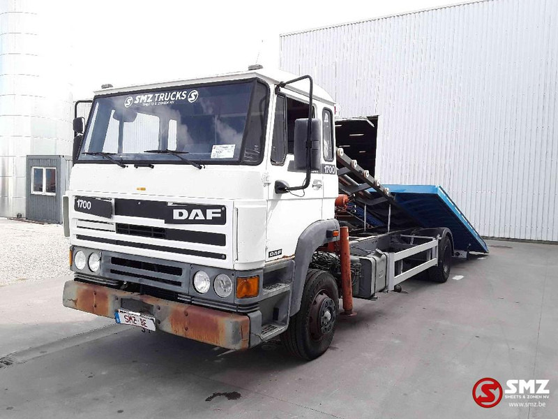 DAF 1700 - Maşină de tractare: Foto 3 DAF 1700 - Maşină de tractare: Foto 3
