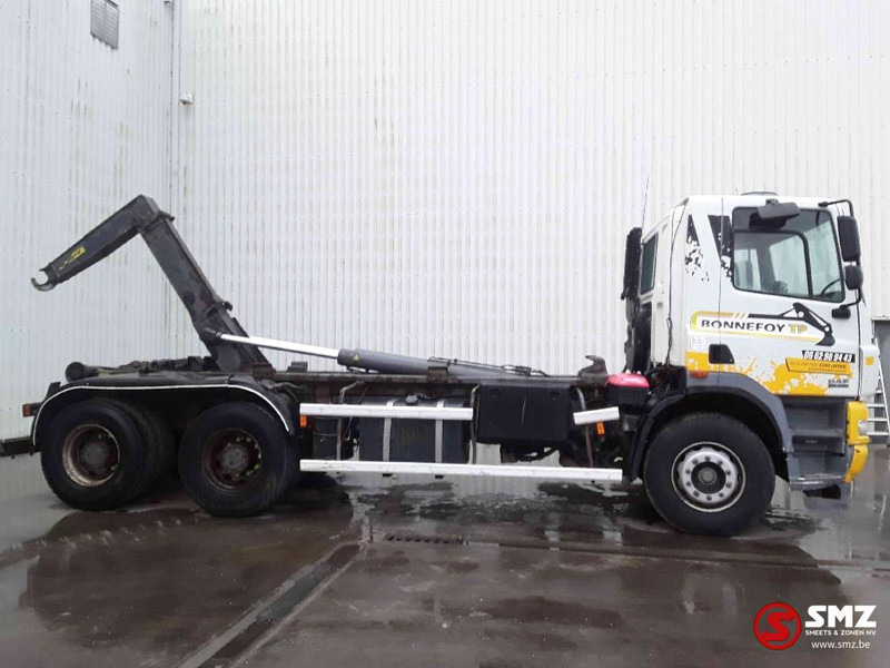DAF 85 CF 430 6x4 euro3 - Camion transport containere/ Swap body: Foto 4 DAF 85 CF 430 6x4 euro3 - Camion transport containere/ Swap body: Foto 4