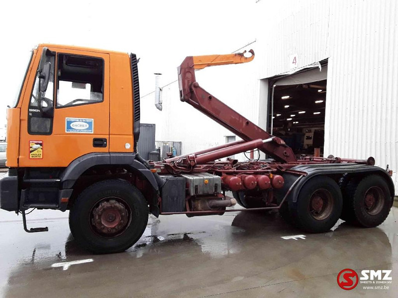 Iveco Trakker 260 E 34 6x4 francais - Camion transport containere/ Swap body: Foto 5 Iveco Trakker 260 E 34 6x4 francais - Camion transport containere/ Swap body: Foto 5