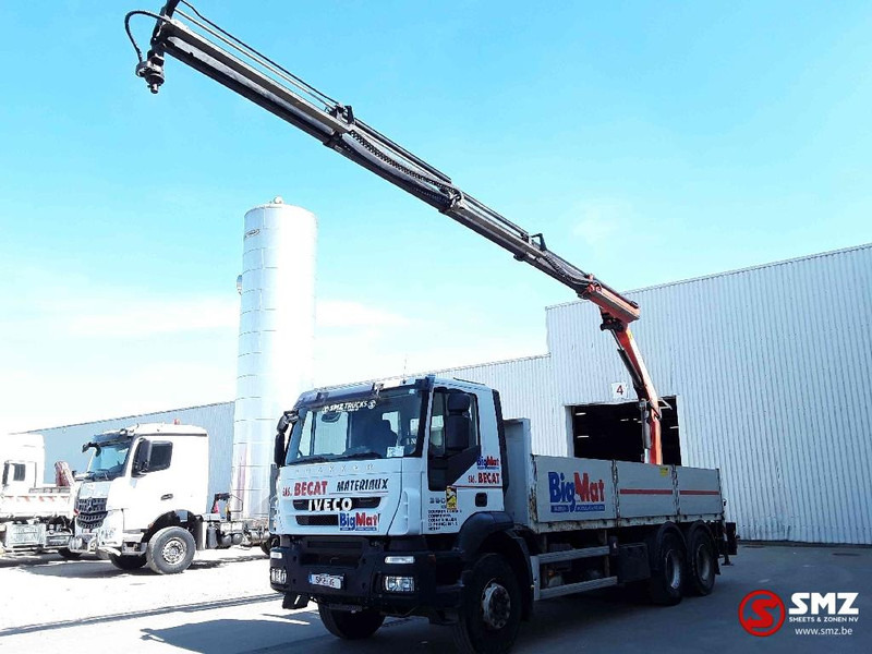 Iveco Trakker 360 Palfinger Pk18002 4+remote - Camion platformă, Camion cu macara: Foto 5 Iveco Trakker 360 Palfinger Pk18002 4+remote - Camion platformă, Camion cu macara: Foto 5