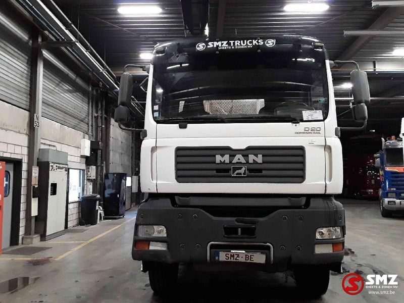 MAN TGA 26.390 6x4 manual - Camion platformă: Foto 2 MAN TGA 26.390 6x4 manual - Camion platformă: Foto 2