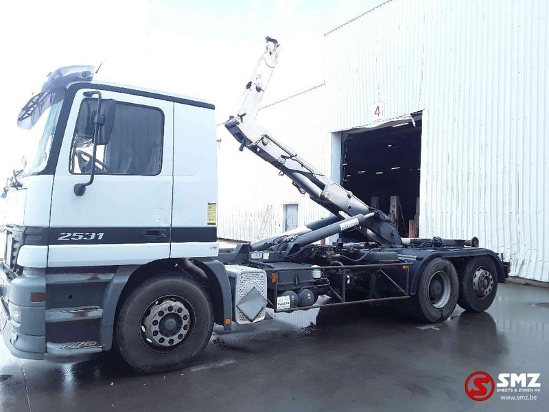 Mercedes-Benz Actros 2531 francais - Camion transport containere/ Swap body: Foto 5 Mercedes-Benz Actros 2531 francais - Camion transport containere/ Swap body: Foto 5