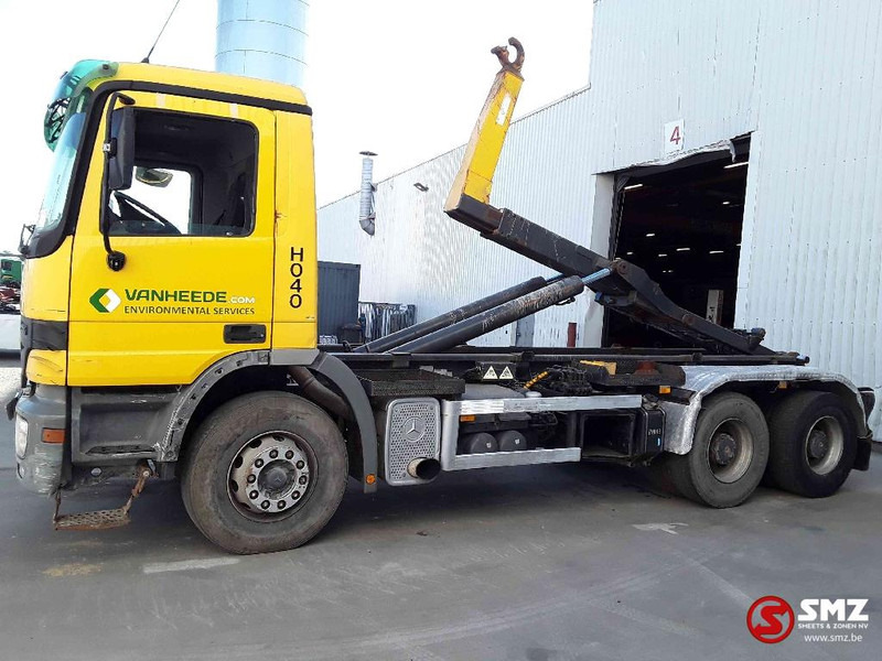 Mercedes-Benz Actros 2636 6x4 steel lames 3x - Camion transport containere/ Swap body: Foto 5 Mercedes-Benz Actros 2636 6x4 steel lames 3x - Camion transport containere/ Swap body: Foto 5