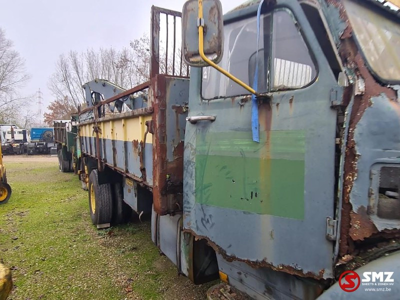 Scania 110 rotten-not running - Camion platformă, Camion cu macara: Foto 4 Scania 110 rotten-not running - Camion platformă, Camion cu macara: Foto 4