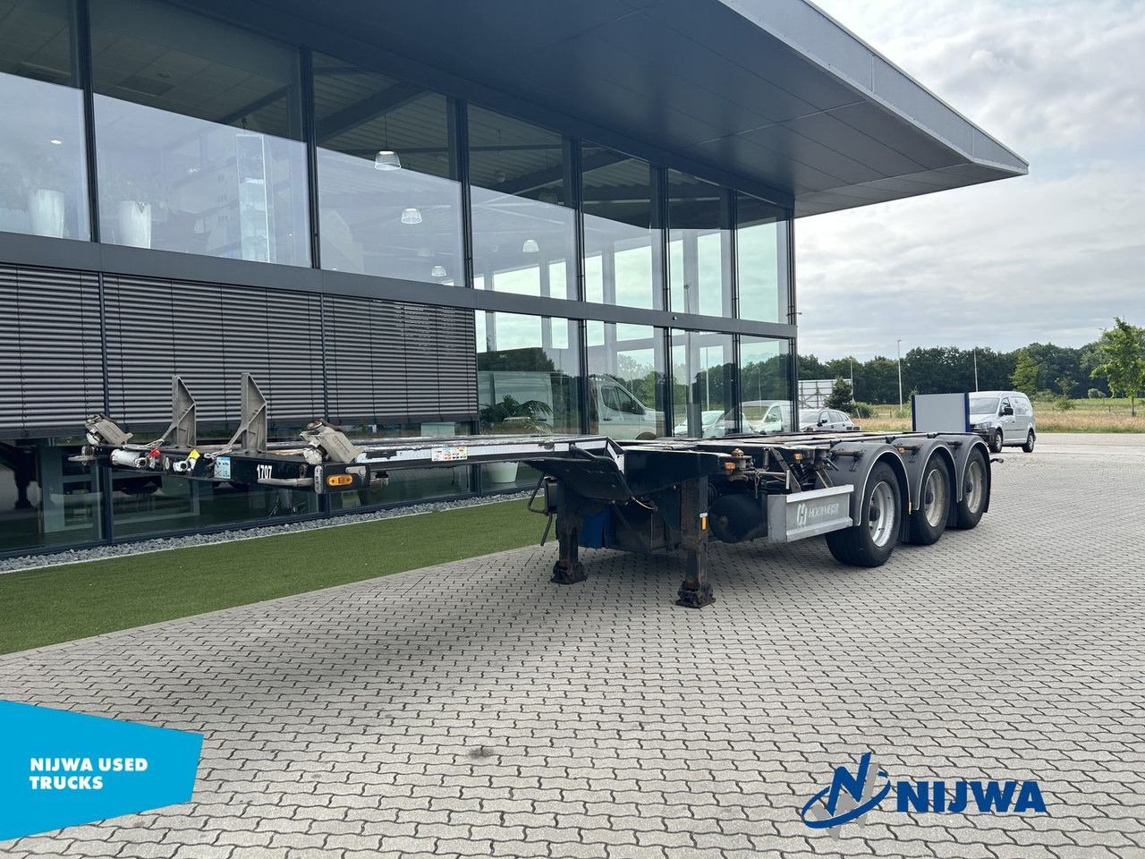 D-TEC FLEXITRAILER 20-30-40-45 ft containers + Genset - Semiremorcă transport containere/ Swap body: Foto 1 D-TEC FLEXITRAILER 20-30-40-45 ft containers + Genset - Semiremorcă transport containere/ Swap body: Foto 1
