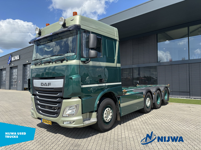 DAF XF 460 8x2 20ft container systeem - Camion transport containere/ Swap body: Foto 1 DAF XF 460 8x2 20ft container systeem - Camion transport containere/ Swap body: Foto 1