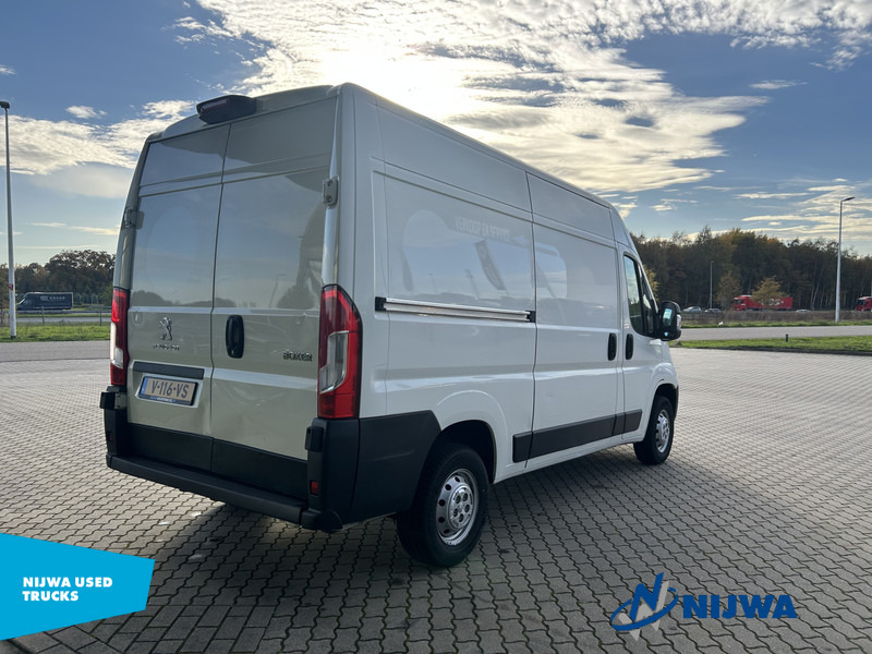 Peugeot Boxer L2H2 Camera + Navigatie - Autoutilitară compactă: Foto 3 Peugeot Boxer L2H2 Camera + Navigatie - Autoutilitară compactă: Foto 3