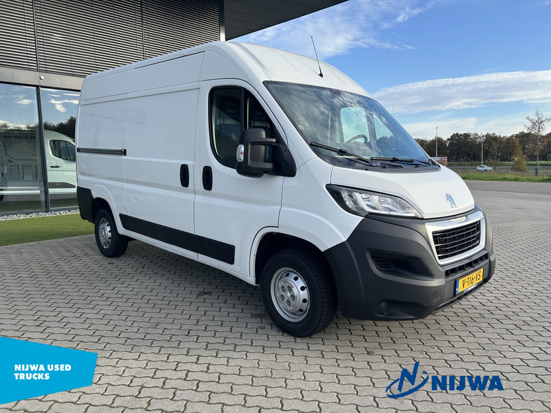 Peugeot Boxer L2H2 Camera + Navigatie - Autoutilitară compactă: Foto 2 Peugeot Boxer L2H2 Camera + Navigatie - Autoutilitară compactă: Foto 2