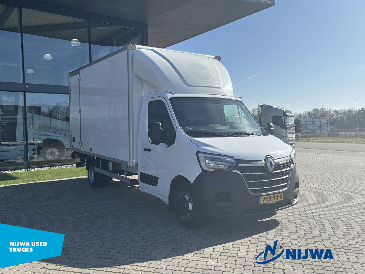 Renault Master T35 165 Dubbel lucht + Trekhaak Kasten - Dubă: Foto 2 Renault Master T35 165 Dubbel lucht + Trekhaak Kasten - Dubă: Foto 2