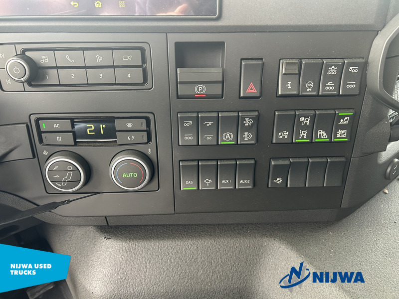 Camion cu cârlig nou Volvo FMX 540 8x2 Hyva Haakarm + Vangmuil: Foto 15