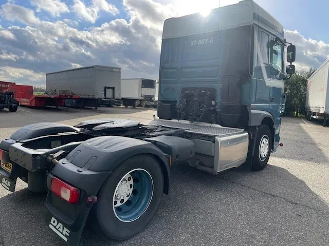 DAF XF 460 FT Euro6 Space Cab - Cap tractor: Foto 4 DAF XF 460 FT Euro6 Space Cab - Cap tractor: Foto 4