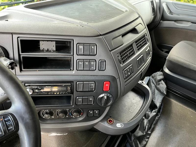 Cap tractor DAF XF 460 FT SSC Euro6 Intarder: Foto 10 Cap tractor DAF XF 460 FT SSC Euro6 Intarder: Foto 10