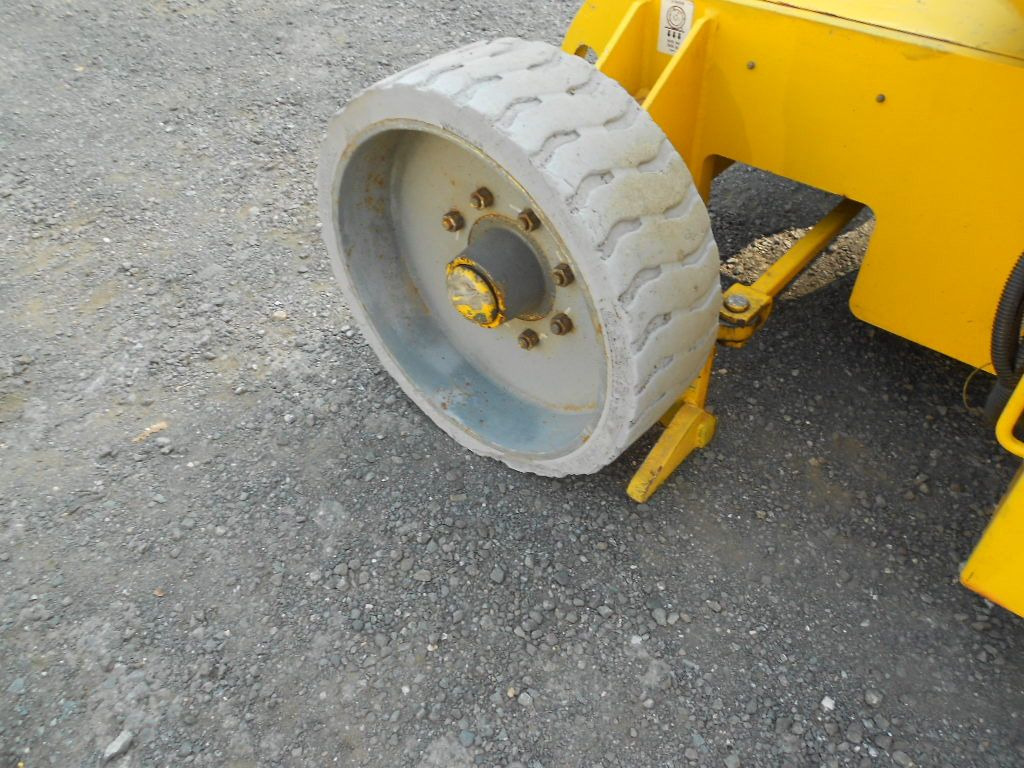 Camion cu nacela Genie Arbeitsbühne Genie Z 34/22N, 12,5 m: Foto 9 Camion cu nacela Genie Arbeitsbühne Genie Z 34/22N, 12,5 m: Foto 9