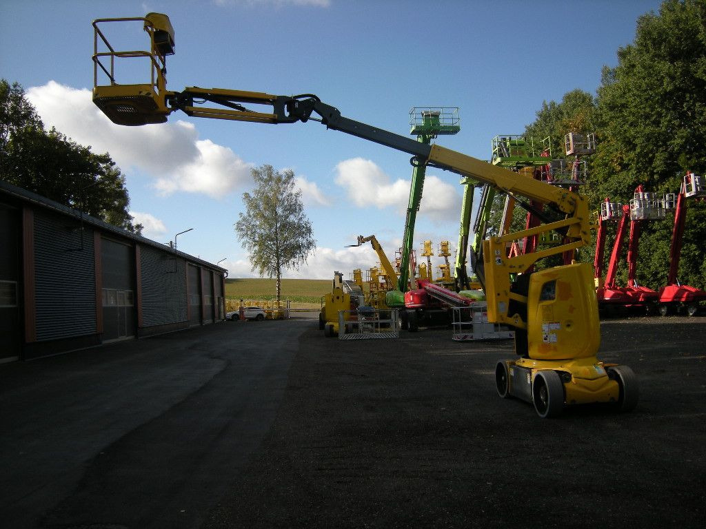 Haulotte HA12CJ+ , AH 12m, Korbarm drehbar - Camion cu nacela: Foto 4 Haulotte HA12CJ+ , AH 12m, Korbarm drehbar - Camion cu nacela: Foto 4