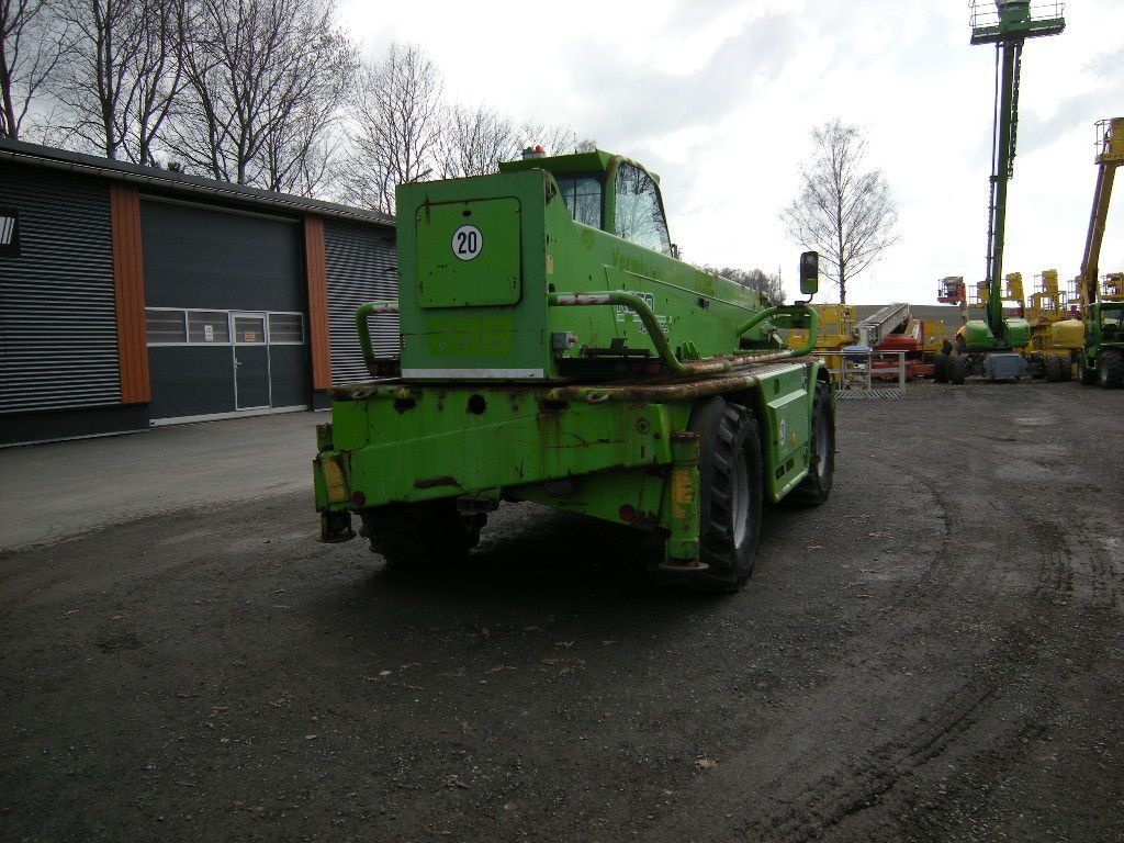 Merlo RT 4025 Roto 45.21 MCSS - Stivuitor telescopic: Foto 2 Merlo RT 4025 Roto 45.21 MCSS - Stivuitor telescopic: Foto 2