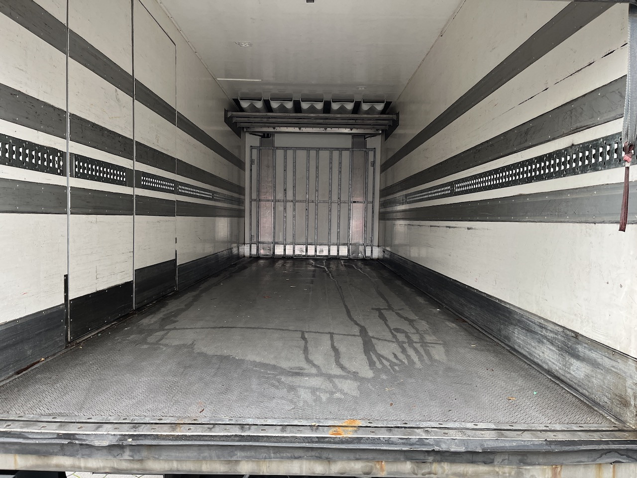 Mercedes-Benz 1842 4x2 LBW Kühlung Flüssigstickstoff GAS - Camion frigider: Foto 5 Mercedes-Benz 1842 4x2 LBW Kühlung Flüssigstickstoff GAS - Camion frigider: Foto 5