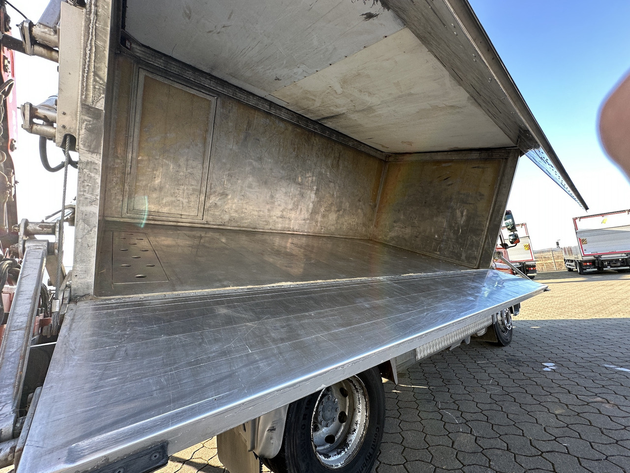 Camion cu macara, Camion basculantă Mercedes-Benz Atego 1529 4x2  Atlas 57.3-A2   Kadaverkipper: Foto 15