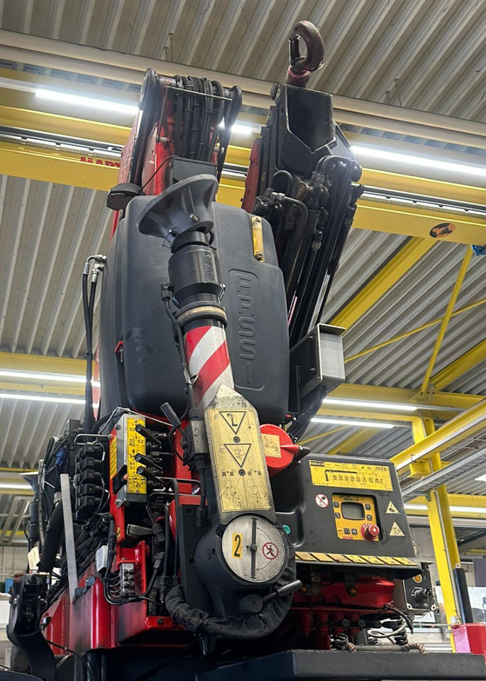 Palfinger FASSI F 235 A.2.23 Kran + Funk - Macara montată: Foto 3 Palfinger FASSI F 235 A.2.23 Kran + Funk - Macara montată: Foto 3