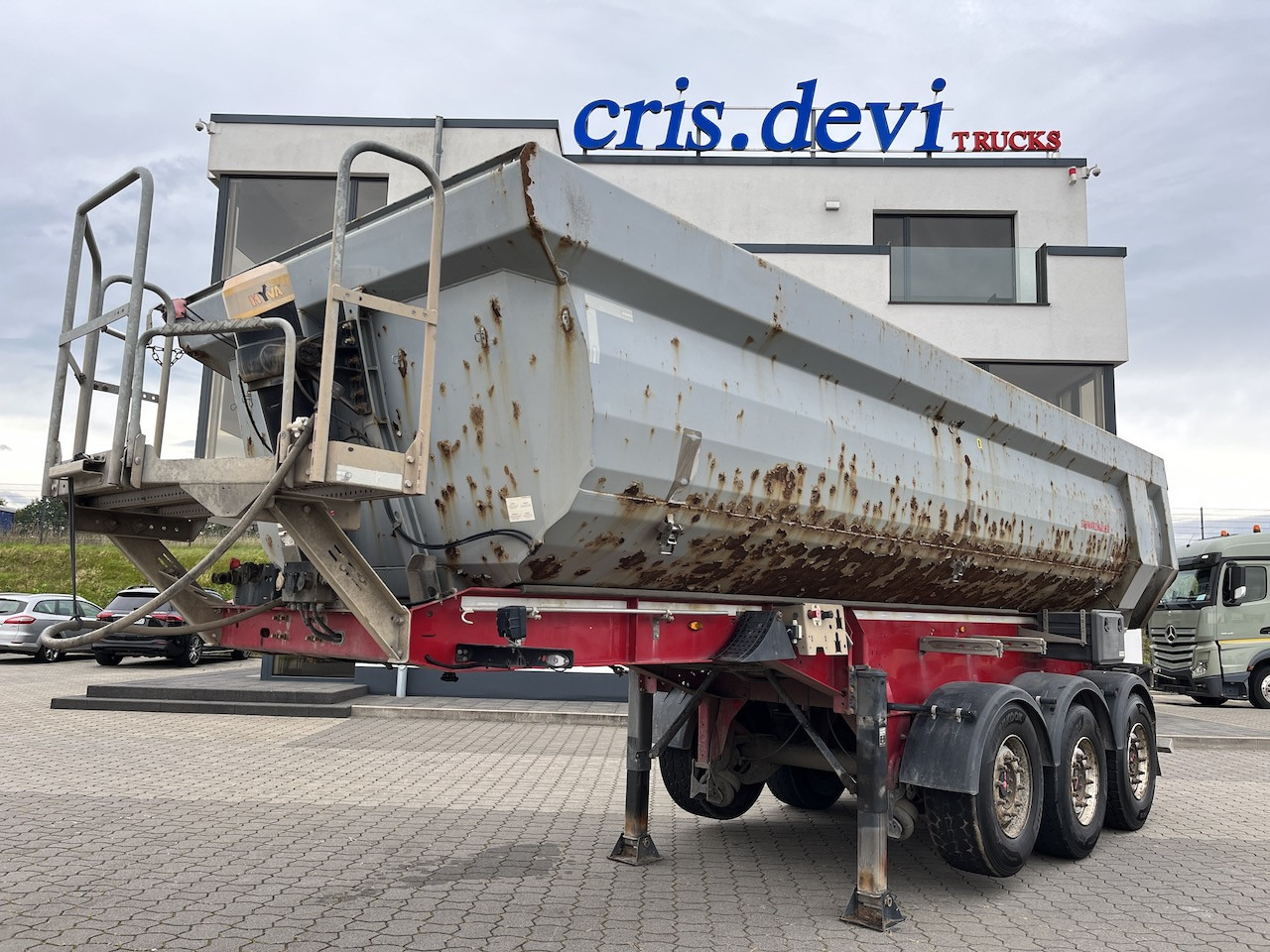 Schwarzmüller SK Kippauflieger Stahlmulde Liftachse - Semiremorcă basculantă: Foto 1 Schwarzmüller SK Kippauflieger Stahlmulde Liftachse - Semiremorcă basculantă: Foto 1