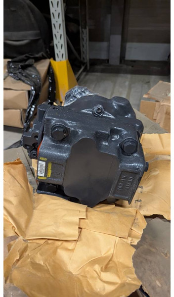 Komatsu WA380-6 or WA430-6 hydraulic pump 708-1W-41570 - Hidraulică pentru Utilaje constructii: Foto 3 Komatsu WA380-6 or WA430-6 hydraulic pump 708-1W-41570 - Hidraulică pentru Utilaje constructii: Foto 3