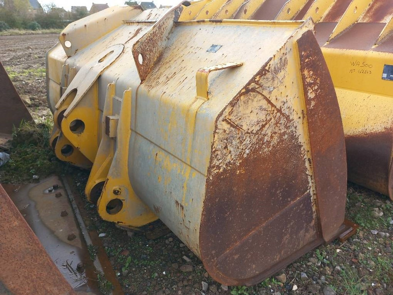 Komatsu WA480-8 - Cupă pentru Utilaje constructii: Foto 2 Komatsu WA480-8 - Cupă pentru Utilaje constructii: Foto 2