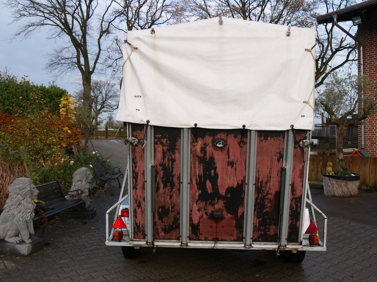 2 Pferde - Remorcă transport animale: Foto 3 2 Pferde - Remorcă transport animale: Foto 3