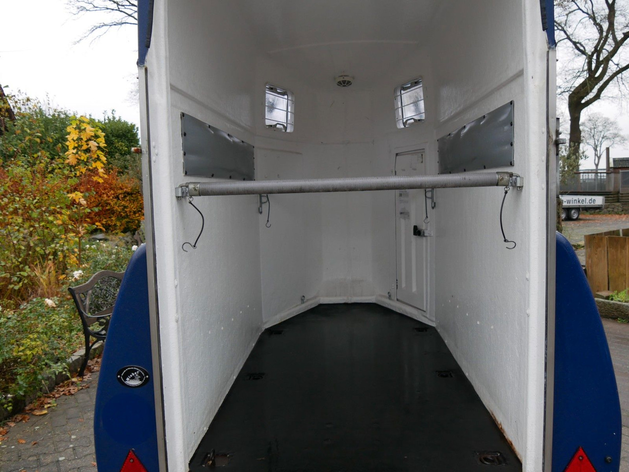 Böckmann Uno schwenkbare Klappe Fohlengitter - Remorcă transport animale: Foto 3 Böckmann Uno schwenkbare Klappe Fohlengitter - Remorcă transport animale: Foto 3