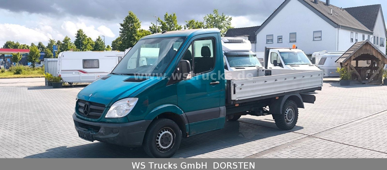 Mercedes-Benz Sprinter II Pritsche215 CDI - Autoutilitară cu platformă: Foto 1 Mercedes-Benz Sprinter II Pritsche215 CDI - Autoutilitară cu platformă: Foto 1