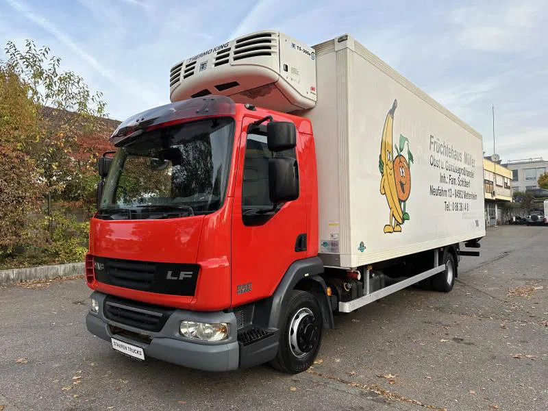 DAF LF 45 220 L Tief Kühl TK TS 500e 12to STS Koffer - Camion frigider: Foto 1 DAF LF 45 220 L Tief Kühl TK TS 500e 12to STS Koffer - Camion frigider: Foto 1