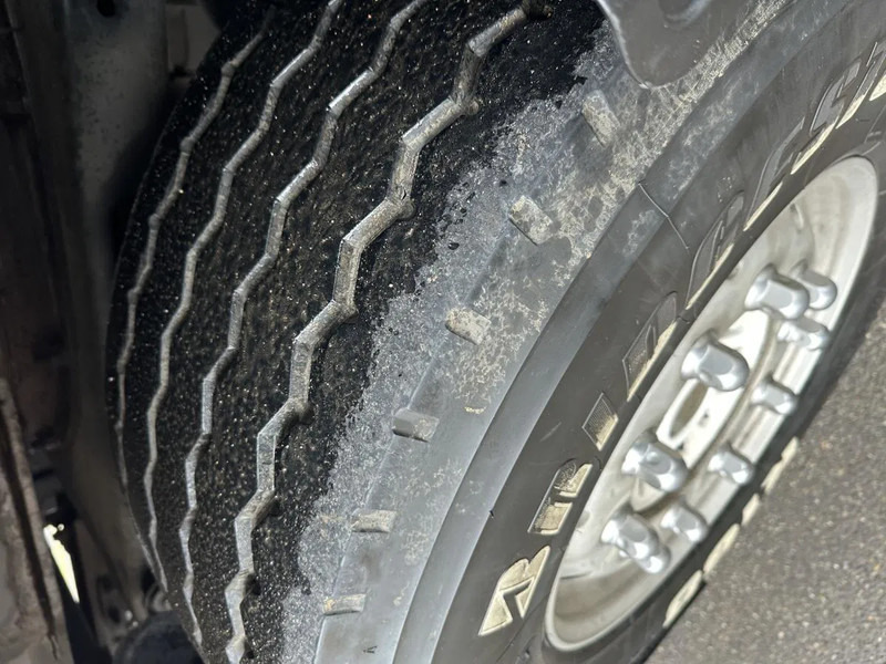 Krone Cool Liner 2 - Achs CITYSATTEL*Lenkachse*Carrier 1300*TÜV NEU!! - Semiremorcă frigider: Foto 5 Krone Cool Liner 2 - Achs CITYSATTEL*Lenkachse*Carrier 1300*TÜV NEU!! - Semiremorcă frigider: Foto 5