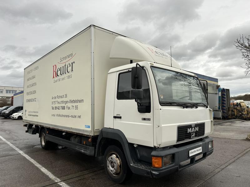 MAN 8.163 blatt/blatt Koffer / LBW - Camion furgon: Foto 1 MAN 8.163 blatt/blatt Koffer / LBW - Camion furgon: Foto 1