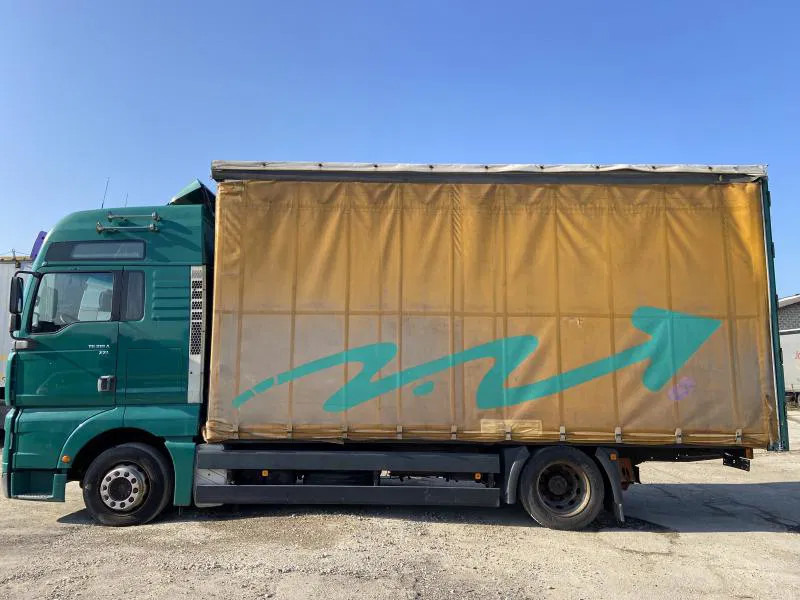 MAN TGA 18.310 BL XXL Jumbo Pritsche Schiebepl. - Camion furgon: Foto 4 MAN TGA 18.310 BL XXL Jumbo Pritsche Schiebepl. - Camion furgon: Foto 4