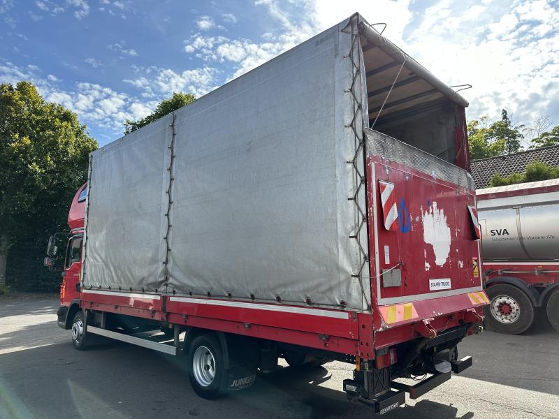 MAN TGL 8.180 FBL Plane langes Haus Topsleeper Klima - Camion cu prelată: Foto 3 MAN TGL 8.180 FBL Plane langes Haus Topsleeper Klima - Camion cu prelată: Foto 3
