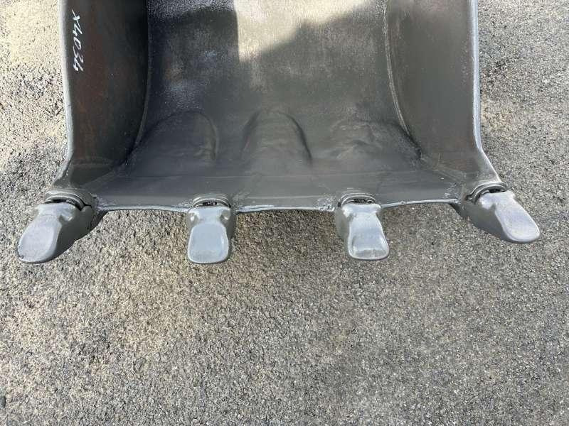 MECALAC 12 - 870mm - fond à revoir - Cupă excavator: Foto 2 MECALAC 12 - 870mm - fond à revoir - Cupă excavator: Foto 2