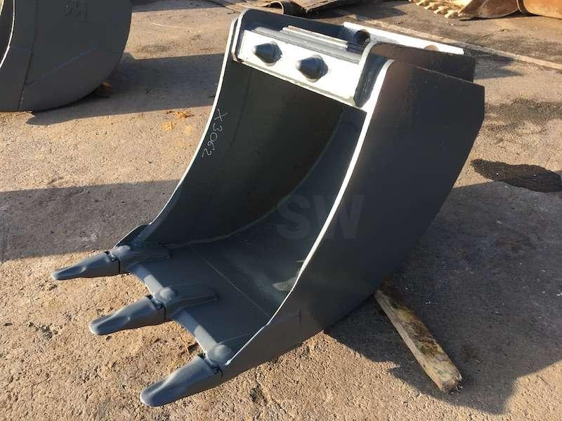 MECALAC 600mm - series 8 / 10 / 11 et 12 - Cupă excavator: Foto 1 MECALAC 600mm - series 8 / 10 / 11 et 12 - Cupă excavator: Foto 1